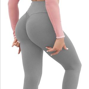 Light grey booty scrunch leggings large